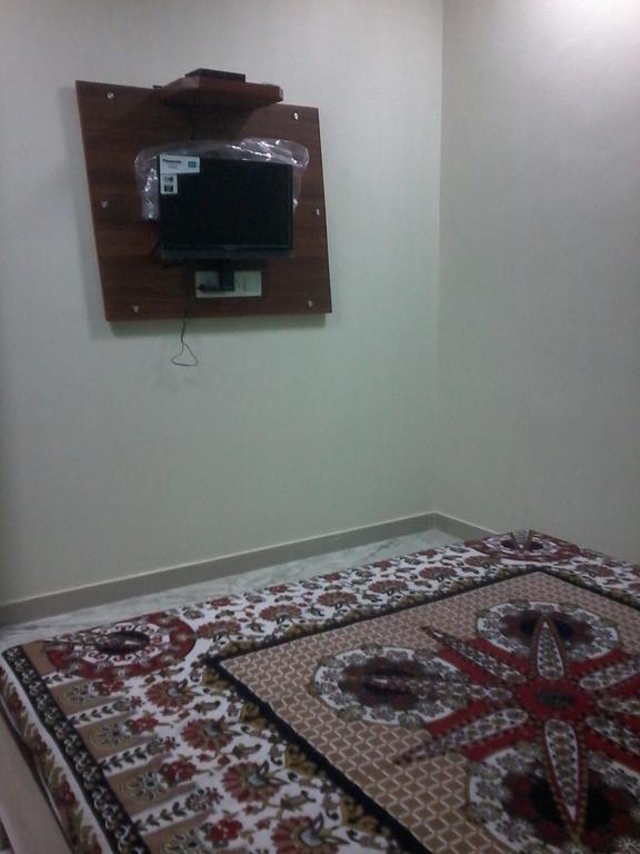 Hotel Honey Bunny Ahmedabad Exterior foto